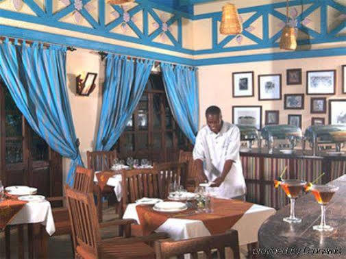 Hotel Changuu Private Island Paradise 4*